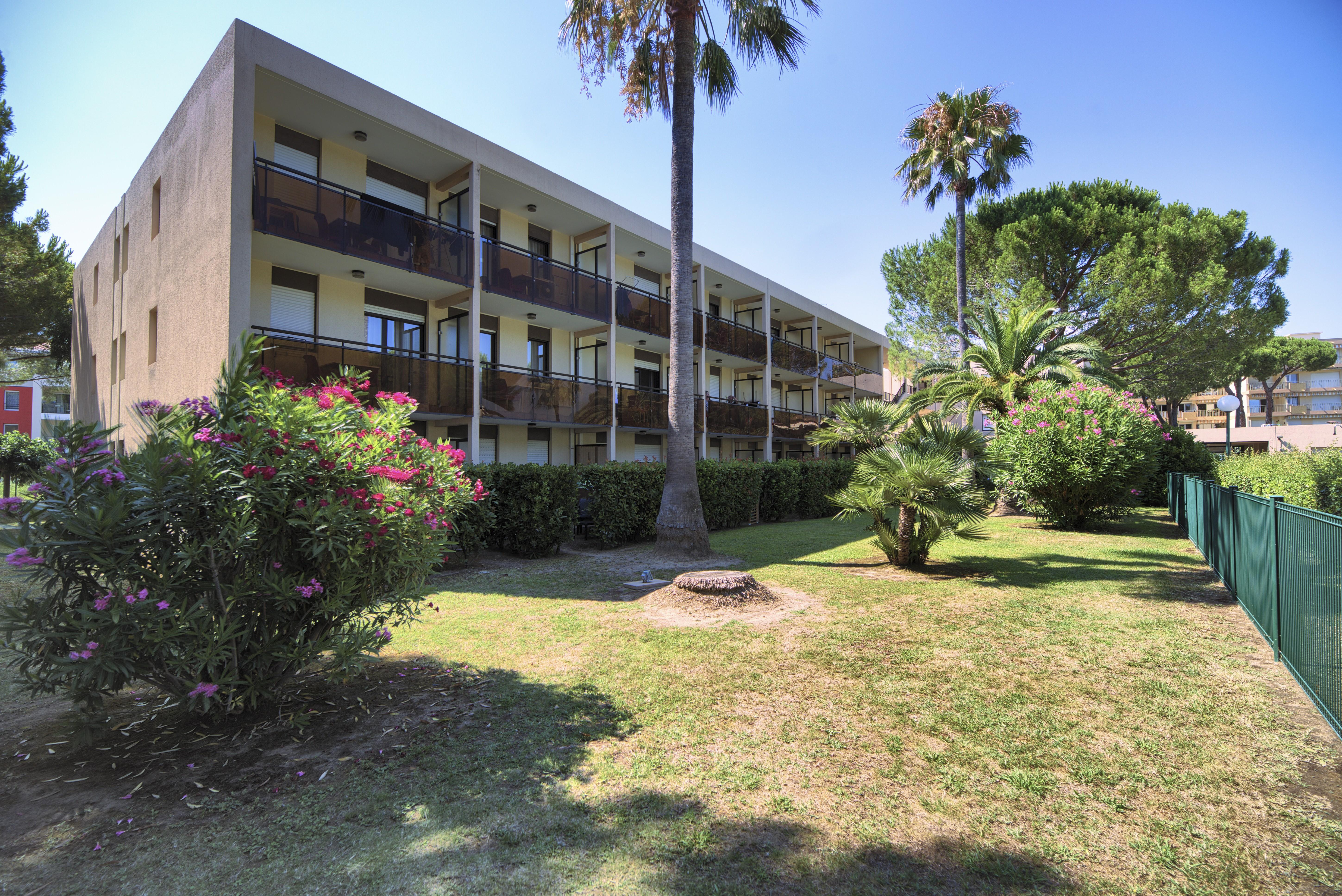 Residence Pierre & Vacances Les Jardins Ombrages Mandelieu-La Napoule Exterior photo